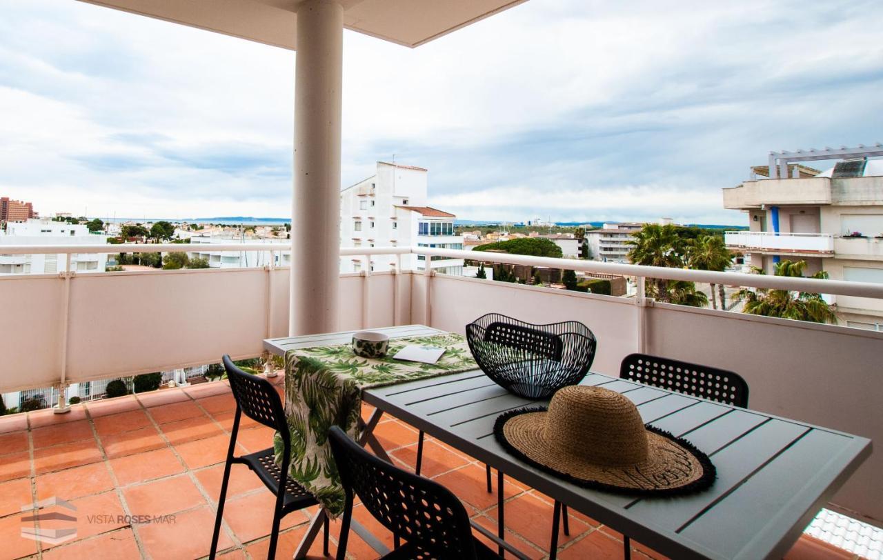Vista Roses Mar - Apartamento Con Piscina II Exterior photo