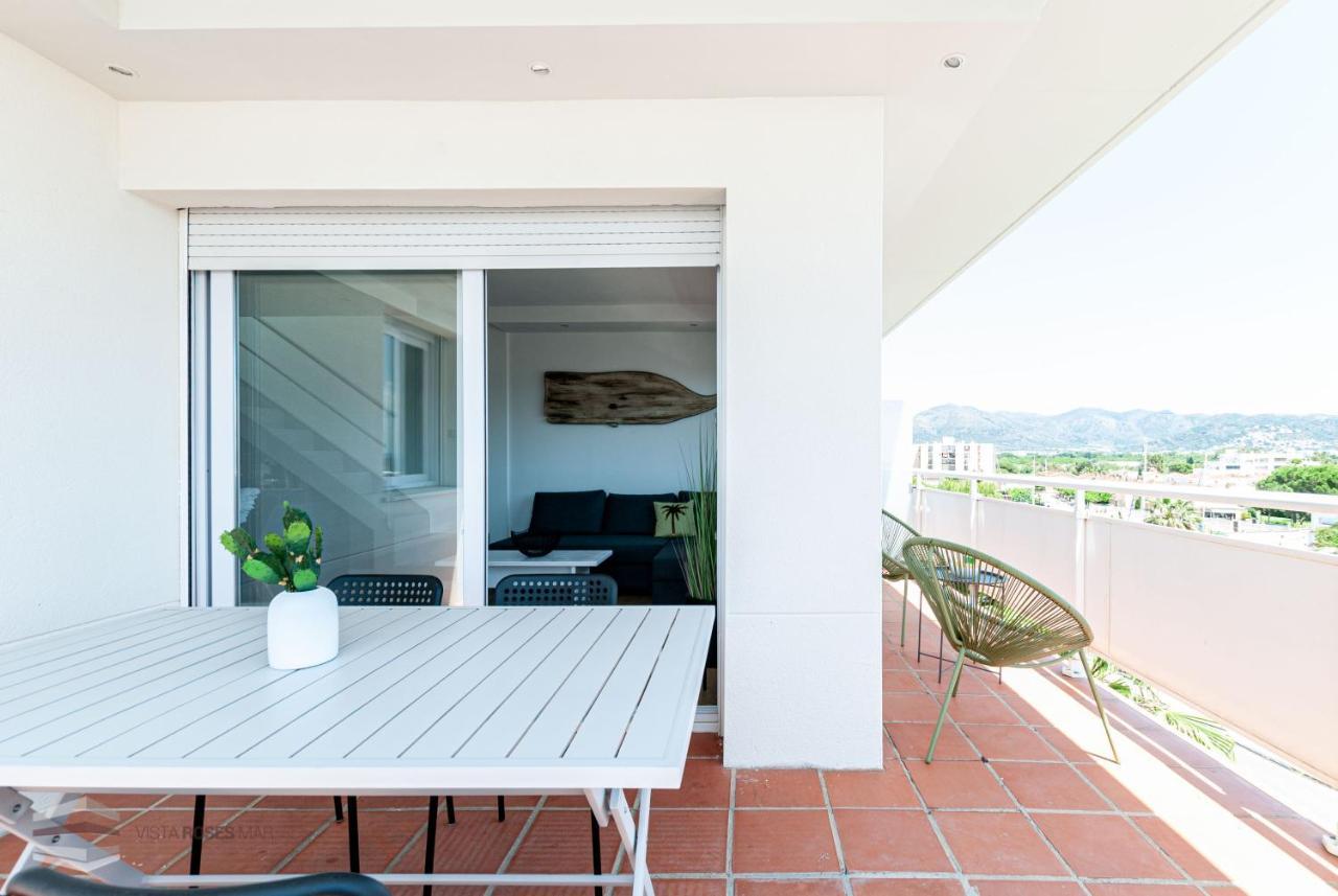 Vista Roses Mar - Apartamento Con Piscina II Exterior photo