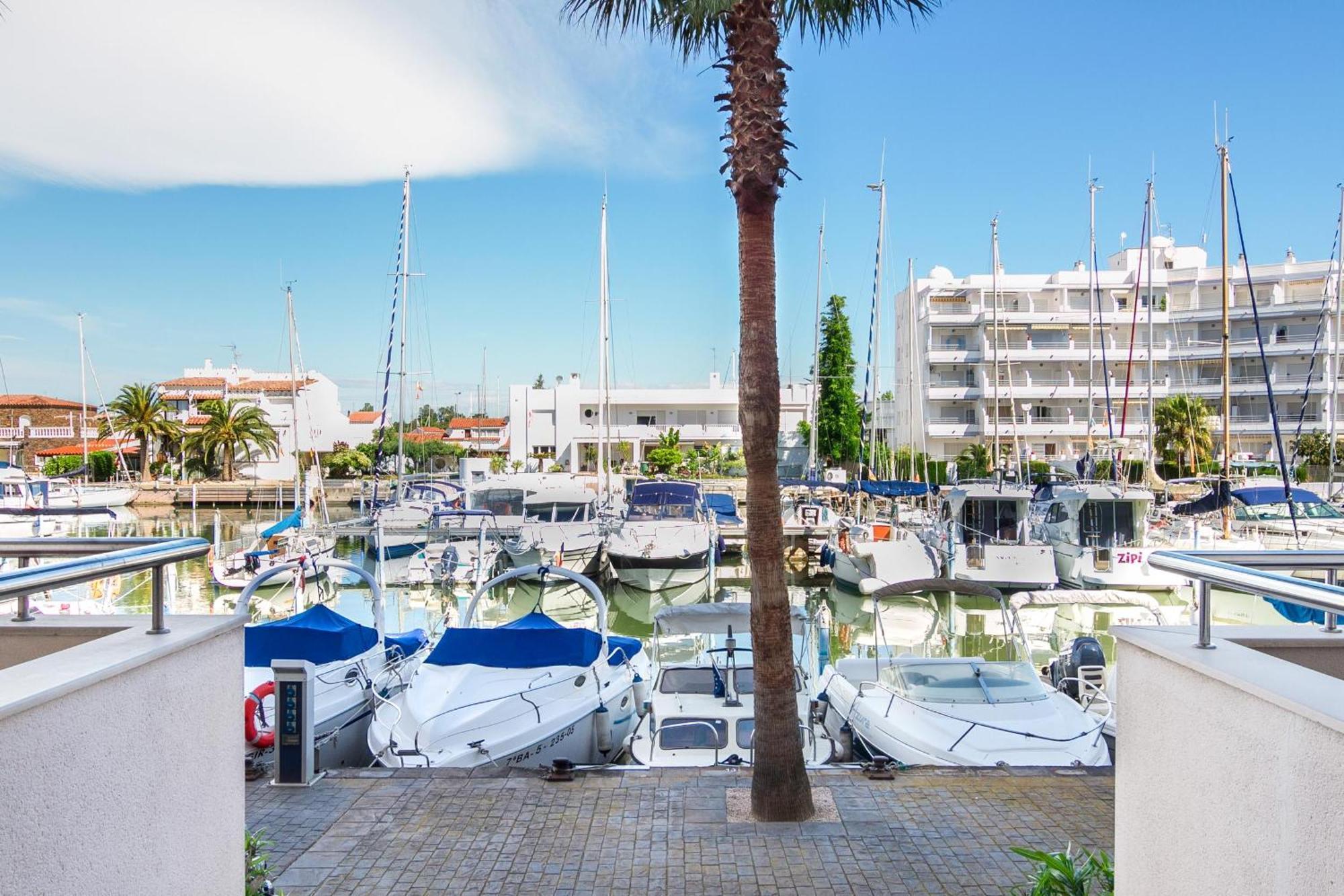 Vista Roses Mar - Apartamento Con Piscina II Exterior photo