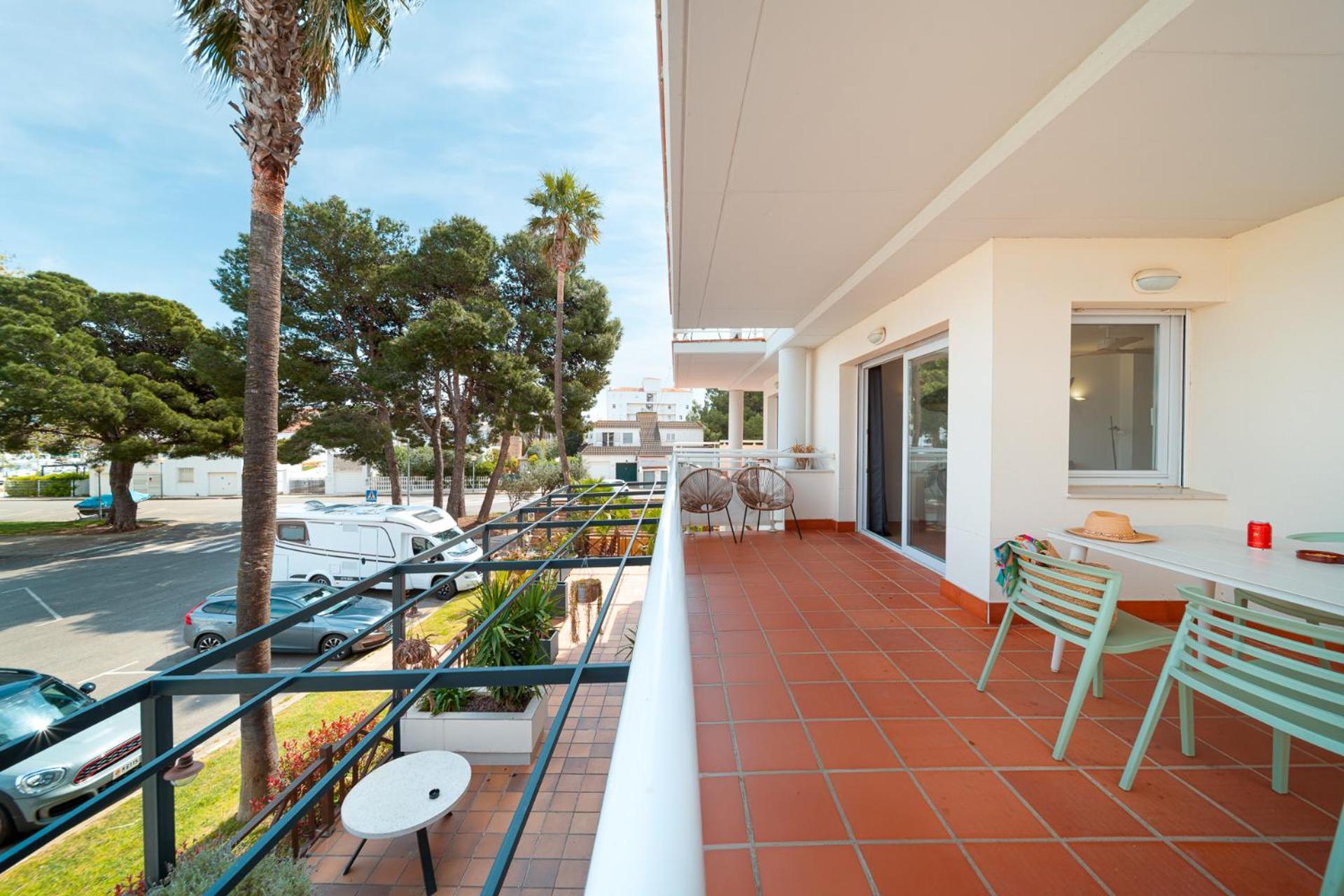 Vista Roses Mar - Apartamento Con Piscina II Exterior photo